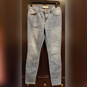 Bullhead Jeans Size 28 "Skinniest"
